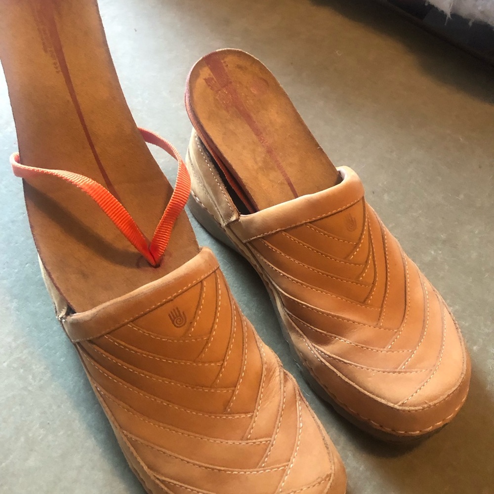 Teva 2 pairs in 1. LOOK!!